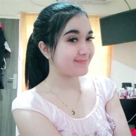 bokep indo live bugil|Bokep Indo Dewi MangoLive Tiktokers Cantik Bugil 